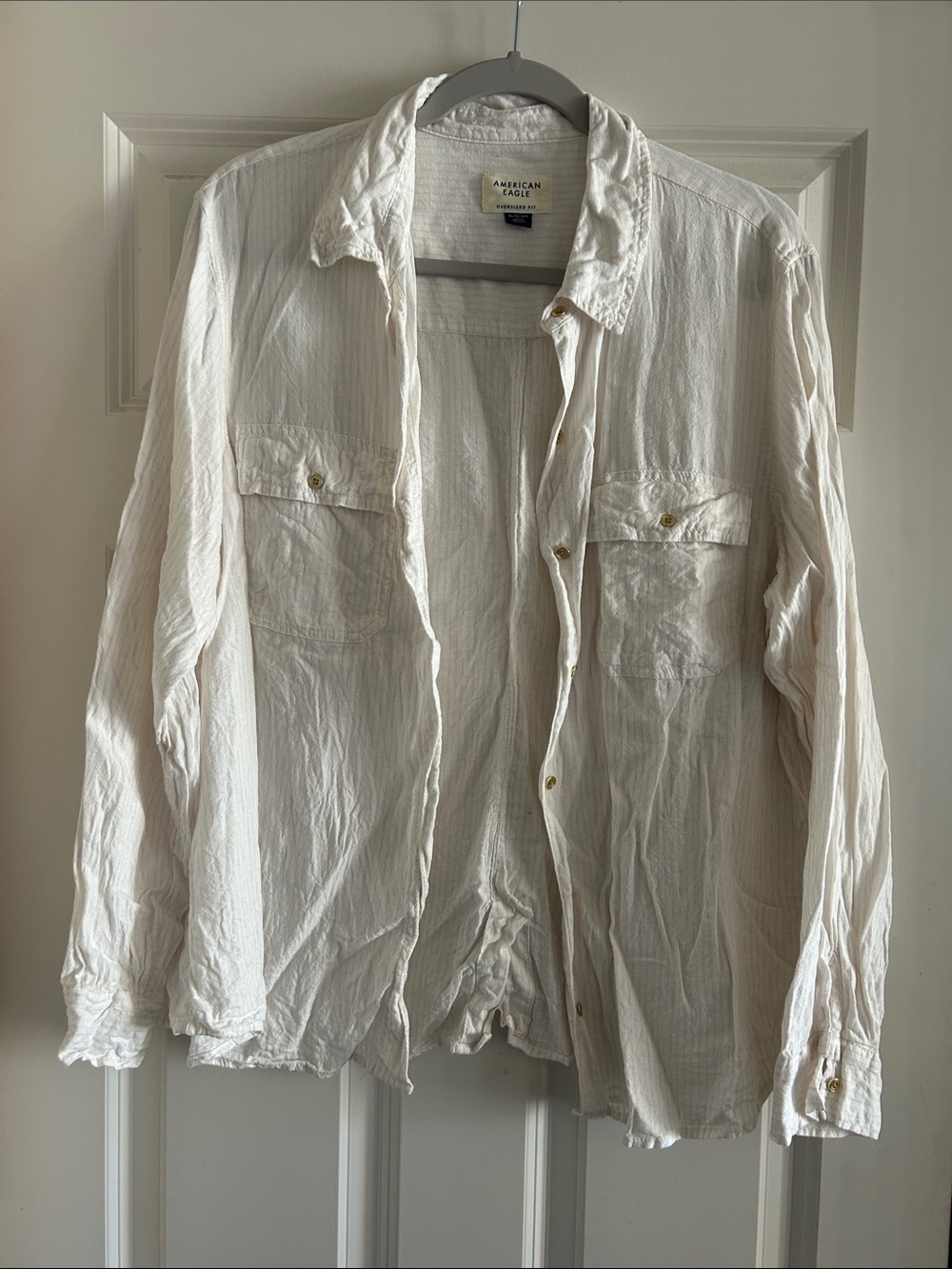 American Eagle  Cream Lightweight Button-Up Shirt size XL